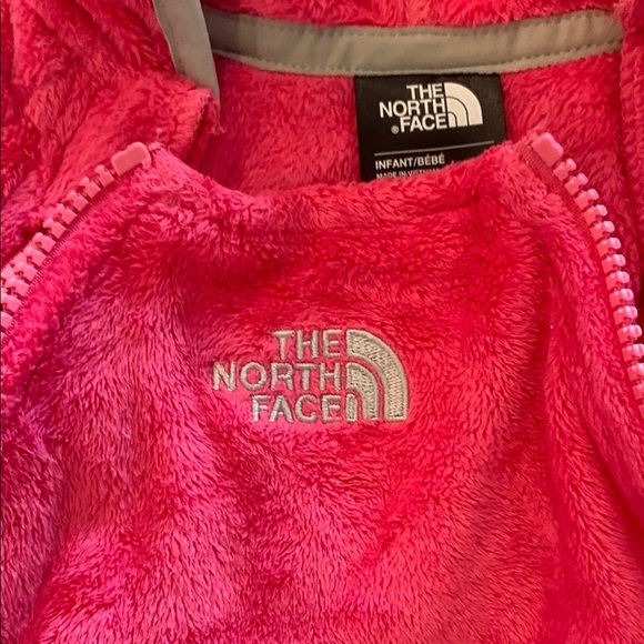 The North Face Pink Footies One Piece with Hood - Picture 3 of 5